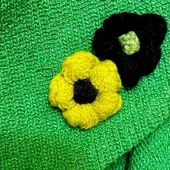 Chalet Green Knit Crop Jacket. L - Picture 3 of 4